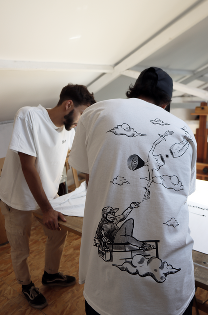 Um Pinhão x Khemeteye