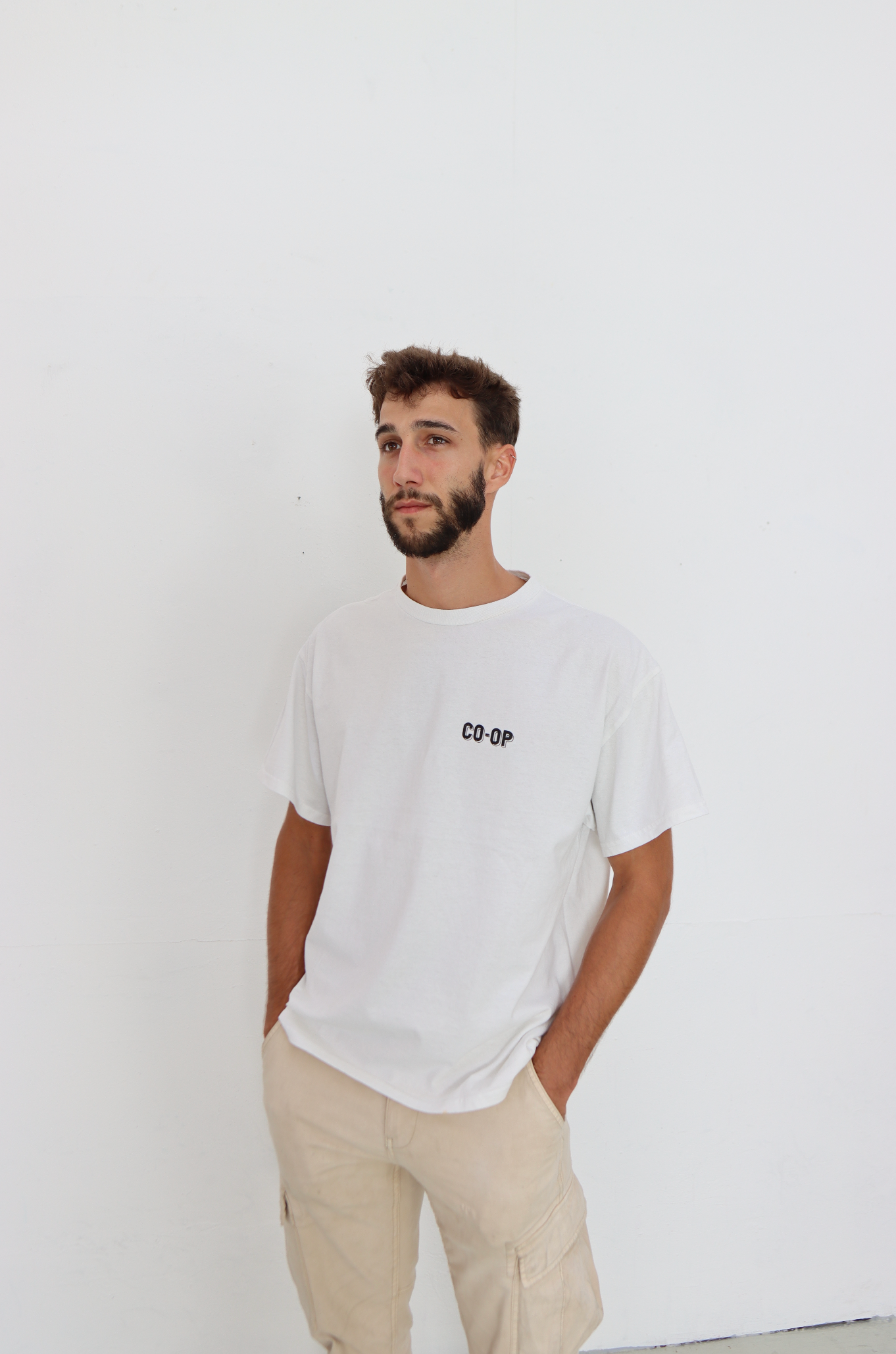 Um Pinhão x Khemeteye